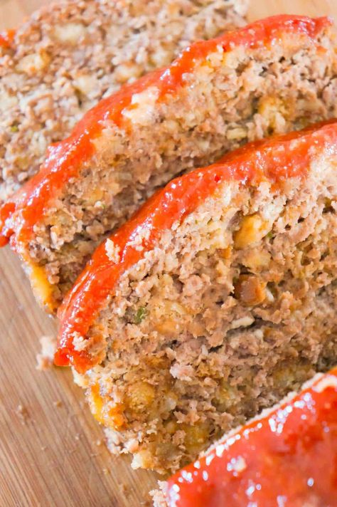 Meatloaf Stuffing, Stove Top Meatloaf, Stuffing Meatloaf, Cracker Barrel Meatloaf Recipe, Stove Top Stuffing Meatloaf, Ground Beef Meatloaf, Cracker Barrel Meatloaf, Stove Top Stuffing, Delicious Meatloaf