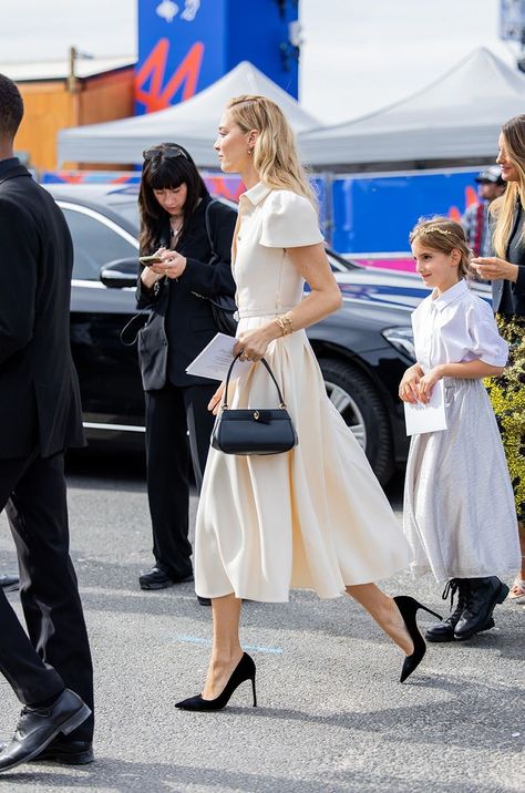 Dramatic Classic Kibbe, Classic Kibbe, Dior Outfit, Frocks And Gowns, Royalty Fashion, Beatrice Borromeo, Monaco Royal Family, Dramatic Classic, And So It Begins