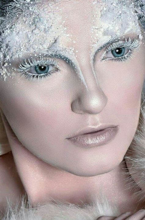 Princess Makeup Ideas, Make Up Campaign, Ice Princess Makeup, Winter Fairy Costume, Snow Queen Makeup, Snow Makeup, Ice Fashion, Ice Makeup, Extreme Make-up