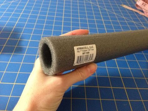 Draught Excluder Diy, Draft Stopper Diy, Door Stopper Diy, Window Draft Stopper, Window Draft, Door Draught Stopper, Draft Stopper, Sewing Tutorials Free, Diy Window