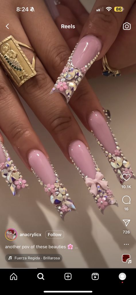 Birthday Bling Nails, Pink Bling Acrylic Nails, Blinged Out Nails, Xl Nails, Acrylic Nail Designs Coffin, Girls Nail Designs, Acrylic Toe Nails, Long Acrylic Nail Designs, Diy Acrylic Nails