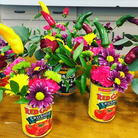 PrettyOldStuffNWA on Instagram: “Festive tablescapes for the Bingo/Chili Cookoff at Sequoyah UMC yesterday . So much fun! #bingonight #chilicookoff #fiesta #fiestaparty…” Chili Cookoff Booth Themes, Chili Cookoff Centerpieces, Chili Competition Decorations, Chili Cook Off Table Display, Chili Themed Party, Table Decorations For Chili Cook Off, Chili Cook Off Decorations Ideas, Chili Cook Off Decorations Centerpieces, Chili Decorations