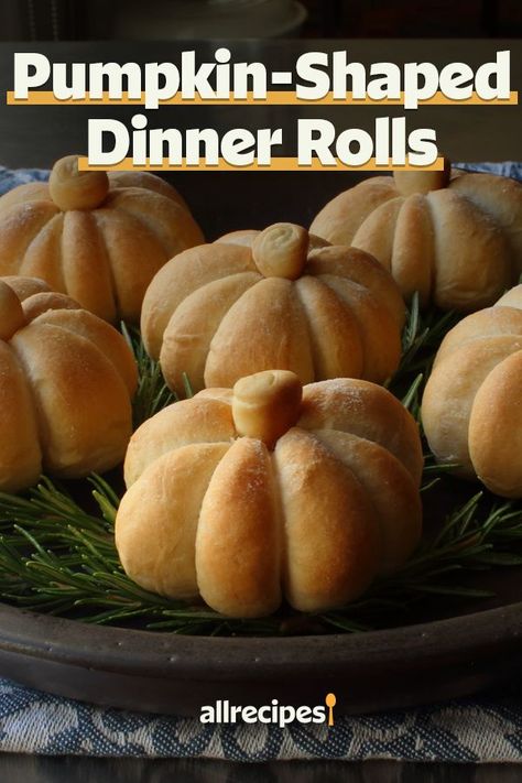 Pumpkin Shaped Buns, Shaped Dinner Rolls, Thanksgiving Rolls, Bread Ideas, Thanksgiving 2022, Frozen Bread Dough, Pumpkin Roll, Dinner Rolls Recipe, Food Appetizers