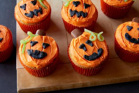 15+ Cute and Spooky Halloween Cupcakes — Hallowen Cupcake Recipes | Food Network Halloween Food Cupcakes, Brownie Cups, Orange Food Coloring, Spice Cupcakes, Cupcakes Recipe, Pumpkin Face, Pumpkin Cupcakes, Pumpkin Spice Cupcakes, Halloween 2