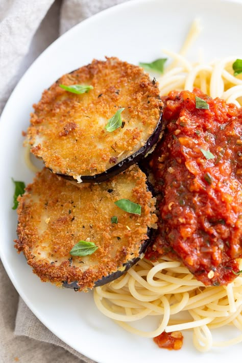 Vegan Eggplant Parmesan Baked, Vegan Gluten Free Eggplant Parmesan, Vegan Eggplant Parmigiana, Eggplant With Spaghetti, Vegan Eggplant Parm, Vegan Breaded Eggplant, Panko Eggplant, Eggplant Parmesan Vegan, Eggplant Recipes Vegan