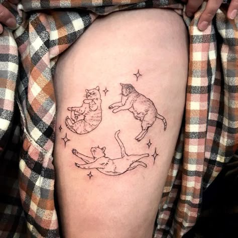 Freddie Tattoo, Sparkle Tattoo, Inspo Tattoo, Black Cat Tattoos, Circle Tattoo, Bunny Tattoos, Handpoke Tattoo, Cat Tattoos, Cat Tattoo Designs