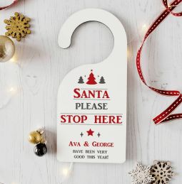 Christmas Product Ideas and Trends 2018 - Attention Getting Marketing Dinosaur Christmas Decorations, Santa Stop Here Sign, Flat Christmas Tree, Cricut Christmas Ideas, Christmas Craft Fair, Alternative Christmas, Personalised Christmas Decorations, Christmas Door Hanger, Childrens Christmas