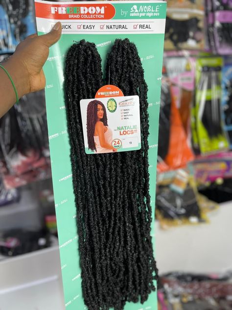 Long Faux Locs Hairstyles, Faux Locs Long, Butterfly Locks, Faux Locs Styles, Latest Hair Braids, Hair Everyday, Quick Braids, Crochet Faux Locs, Faux Locks