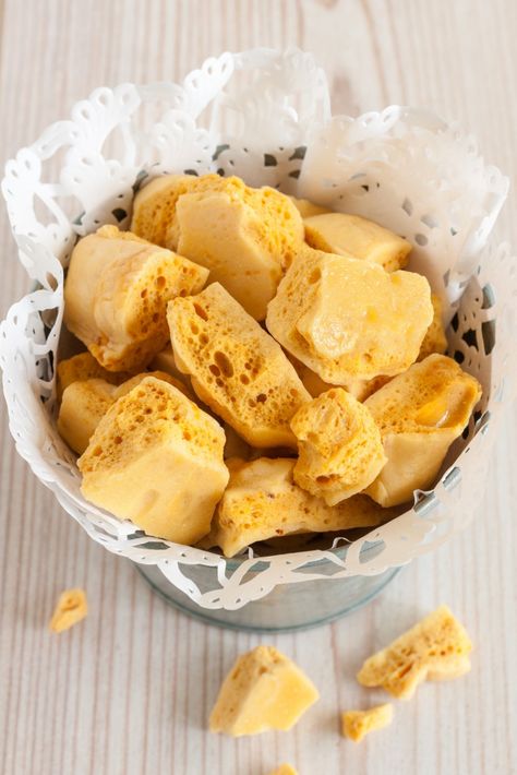 Honeycomb Toffee | Cinder Toffee Recipe Honey Comb Candy Sea Foam, Cinder Toffee Recipe Uk, Honeycomb Candy With Honey, Honey Comb Candy Recipes, Honey Comb Recipe Homemade, Honeycomb Recipe Easy, Chewy Toffee Recipe, Honeycomb Candy Recipe, Angel Food Candy