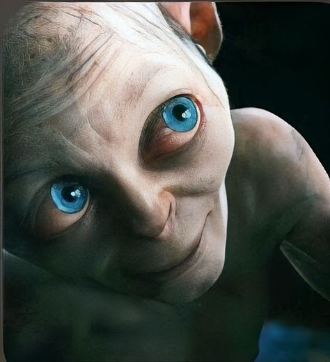 The Hobbit Gollum, Gollum Smeagol, Lord Of The Rings Tattoo, The Hobbit An Unexpected Journey, Matthew Modine, Hobbit An Unexpected Journey, Gandalf The Grey, Lotr Art, Dark Knight Rises