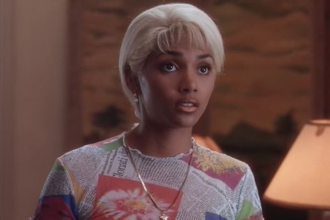 :Halle Berry in B*A*P*S (1997) Robert Townsend, 90s Hip Hop Fashion, 90s Hairstyles, Halle Berry, Black Culture, Black Girls Hairstyles, Mode Vintage, Looks Style, Hip Hop Fashion