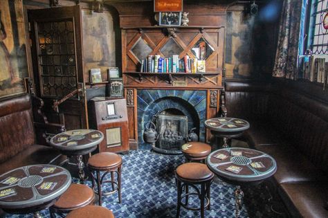 Modern Parisian Apartment, Manchester Cathedral, Modern Parisian, Pub Interior, Fireplace Frame, Liverpool History, Worker Bee, Pub Sheds, Liverpool Uk