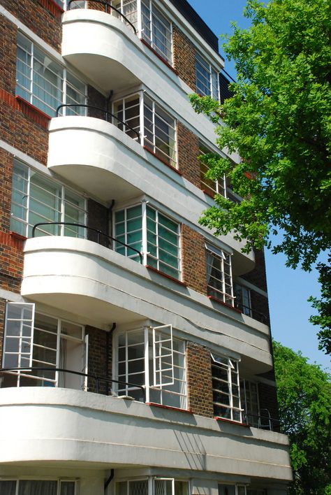 Hightrees House, Art Deco Apartment Block | by WreckedDeco Art Deco Exterior, Art Deco Houses, Arte Art Deco, Art Deco Homes, Art Deco Apartment, Apartment Block, Clapham Common, Streamline Moderne, Apartment Art