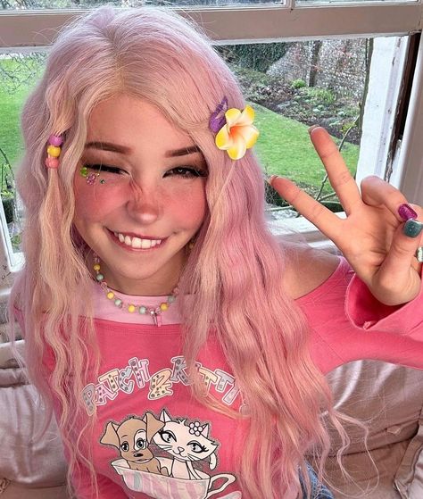 Belle Delphine Aesthetic, Bell Delphine Aesthetic, Belle Delphine Outfits, Soft Egirl, Cute Egirl, Cute Edgy Outfits, Belle Delphine, Grunge Girl, Redhead Girl