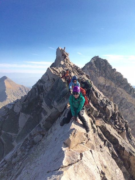 To ascend the most difficult Colorado 14ers, climbers should be ready for exposure, rockfall, and difficult Class 3 and 4 terrain. Are you ready? Take this quiz to find out. https://missadventurepants.com/colorado-most-difficult-14ers/ 14ers Colorado, Tesol Lesson Plans, Colorado Hiking Trails, Colorado 14ers, Female Urinal, Backpacking Trails, Outdoor Survival Kit, California Hikes, Hunting Bags