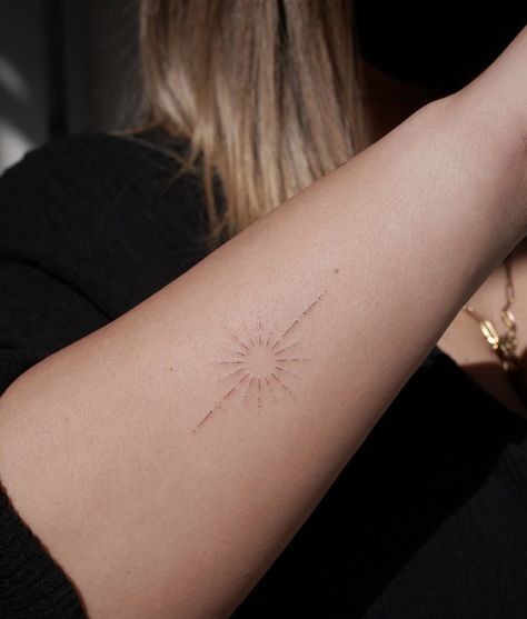 Tattoos Fingerprint, Tattoos Wave, A Sun Tattoo, Heartbeat Tattoos, Sun Tattoo Ideas, Brown Tattoo Ink, Ship Tattoos, Wave Tattoos, Fingerprint Tattoos