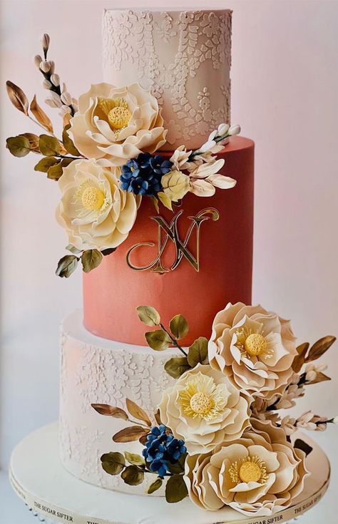 40 Eternal Elegance Wedding Cake Ideas : Warm rust and beige tones Unique Cake Ideas, Cakes 2023, Contemporary Cake, Fall Wedding Cake, Wedding Cake Flowers, Burnt Orange Weddings, Beautiful Cake Designs, Wedding Cake Ideas