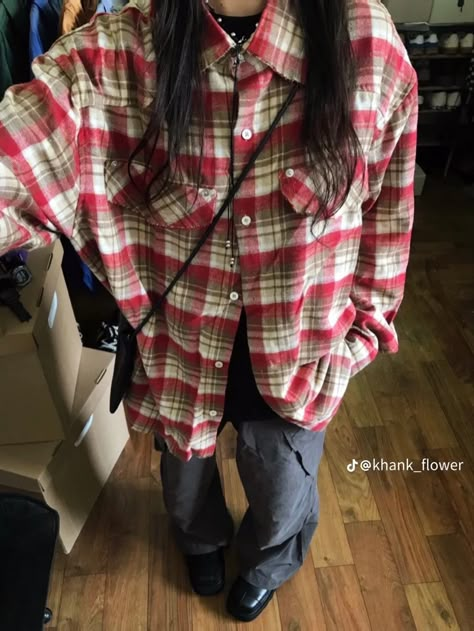 Checkered Shirt Outfit, Masc Outfits, Baggy Clothes, Fits Inspo, Loose Shirts, 가을 패션, Fit Ideas, Casual Style Outfits, Types Of Fashion Styles