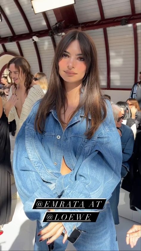 Emily Ratajkowski Hair, Rodeo Drive Shopping, Angel Face, Emily Ratajkowski, Curtain Bangs, Great Hair, 15 Dresses, Hairstyles With Bangs, Stories Instagram