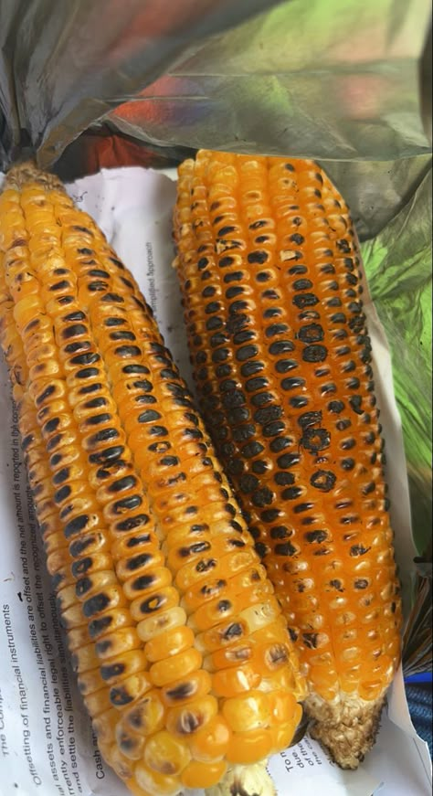 Sweet Corn Snapchat Story, Gazar Ka Halwa Snap, Indian Home Made Food Snapchat, Sweet Corn Aesthetic, Bhutta Corn Photography, Food Captions, Snap Streak Ideas Easy, Food Cart Design, Healthy Homemade Recipes