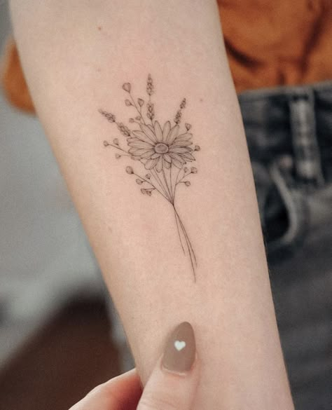 Gerbera Daisy Bouquet Tattoo, Single Line Bouquet Tattoo, Choose Happy Tattoo Ideas, Single Daisy Tattoo, Fineline Daisy Tattoo, Daisy Tattoo Fine Line, Gerbera Flower Tattoo, Delicate Daisy Tattoo, Sunflower Fine Line Tattoo