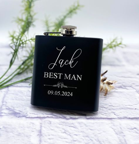 Simple Groomsmen Gifts, Custom Flasks, Groomsmen Gifts Flask, Groomsmen Flask, Custom Flask, Engraved Flasks, Flask Gift, Bachelor Party Gifts, Groomsmen Gifts