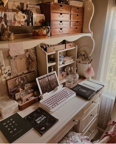 Academia Room, Productive Work, Cozy Desk, Not In The Mood, Desk Inspiration, Home Office Ideas, Study Room Decor, Working Space, Vintage Room