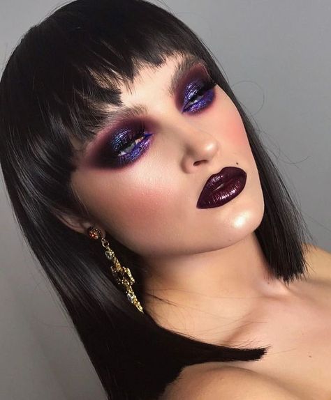 80s Rock Makeup, Purple Glam Makeup, Purple Lips Makeup, Purple Makeup Looks, Rock Makeup, Bold Eye Makeup, Purple Eye Makeup, Makeup Looks To Try, Formal Makeup