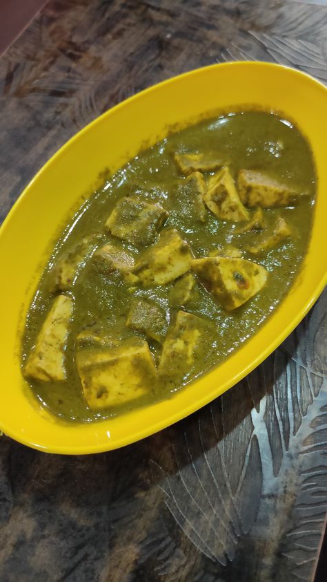 Paneer Recipes Indian, Palak Paneer Recipe, Paneer Recipe, International Dishes, Paneer Recipes, Food Mood, Desi Food, Yummy Comfort Food, Steamed Rice