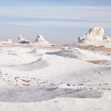 PANORAMA : WHITE DESERT, EGYPT #egypt #desert #white #moon #futuristic #landscape White Desert Egypt, Egypt Desert, Futuristic Landscape, White Desert, Landform, White Moon, Visit Egypt, Drive Through, Desert Landscaping