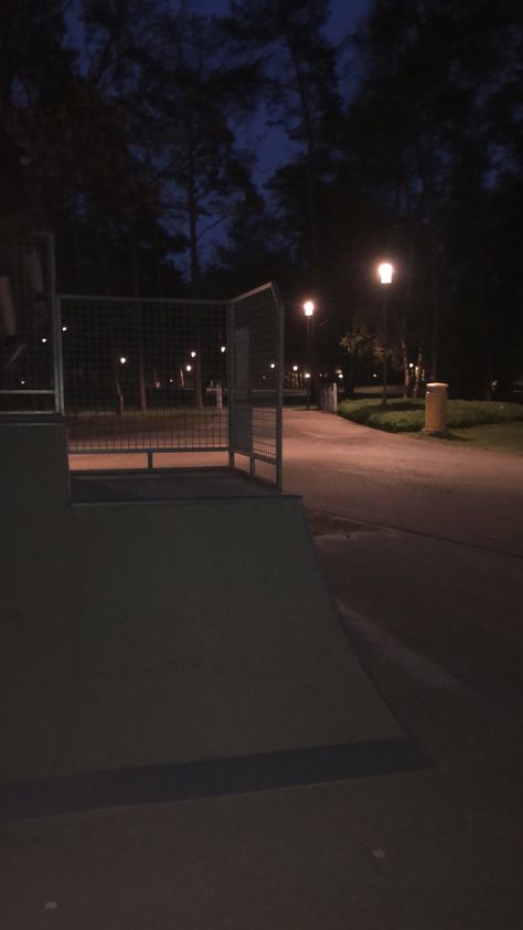 Skateboarding At Night Aesthetic, Skatepark Aesthetic Night, Skatepark At Night, Skate Park Night, Skating At Night Aesthetic, Sneaking Out Aesthetic Night, Skate At Night, Skate Park Aesthetic, Skatepark Aesthetic