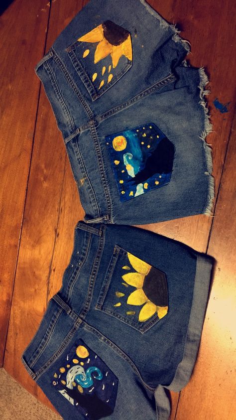 Shorts Painting, Painting Jeans, Paint Jeans, Painted Shorts, Jeans Pocket, Bff Gifts Diy, Deck Paint, Artsy Outfit, Cute Ideas