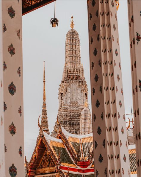 a morning spent at Wat Arun 📸Fujifilm XT4 #bangkok #bangkokthailand #watarun #templephotography Fujifilm Xt4, Wat Arun, Temple Photography, August 11, Bangkok Thailand, Shoe Box, Bangkok, Instagram A, Travel Photography