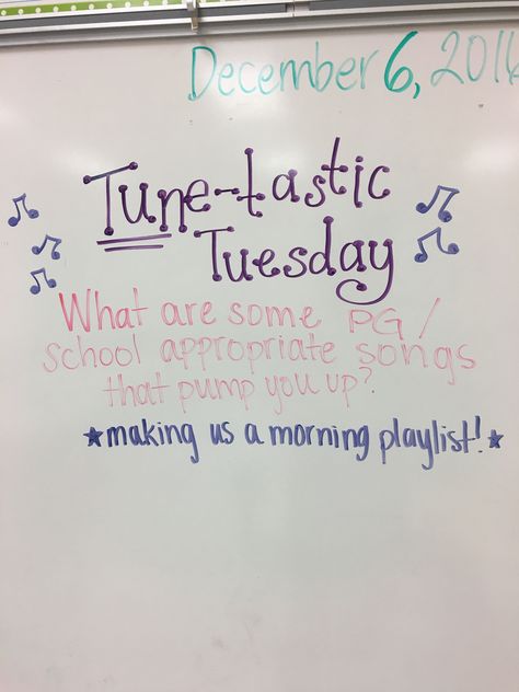 White Board Questions, Whiteboard Activities, Whiteboard Questions, Whiteboard Prompts, Classroom Whiteboard, Whiteboard Messages, Whiteboard Ideas, Daily Questions, Responsive Classroom