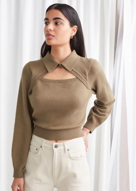 Knitted Cut-Out Collar Top Flare Leg Jeans, Mode Inspo, 가을 패션, Collar Top, Fashion Story, Knit Fashion, Mode Inspiration, Corsets, Fashion Inspo Outfits