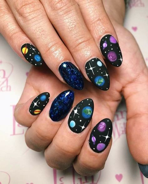 Constellation Nail Art, Manicure Pictures, Cosmic Nails, Galaxy Nail, Planet Nails, Galaxy Nail Art, Space Nails, Nail Time, Galaxy Nails