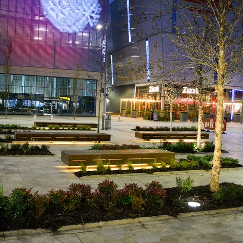 Redrock, Stockport - Case Study - Artform Urban #arformurban #streetfurniture Shopping Mall Design, Plaza Design, Urban Heat Island, Landscape Architecture Drawing, Urban Landscape Design, Residential Building Design, Public Space Design, Commercial Landscaping, Courtyard Design