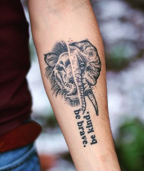 Tatuagem Masculina Pequena, Elephant Tattoo Design, Sunflower Tattoos, Elephant Tattoo, Elephant Tattoos, 1 Tattoo, Tattoo Designs And Meanings, Dope Tattoos, Lion Tattoo