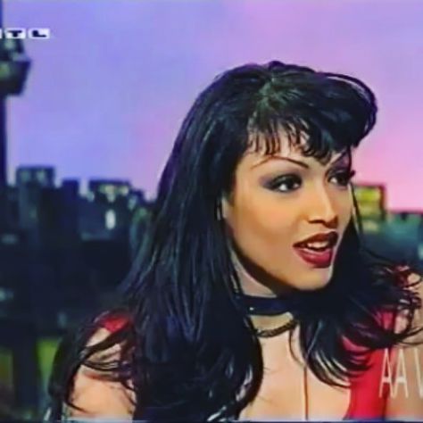 Mayte Garcia- interview on a german TV Show in 1995. She appeared in more shows in that period to promote her album Child Of The Sun and… Mayte Garcia 90s, Andy Garcia 90s, Prince And Mayte Garcia, Mayte Garcia Prince, German Tv Shows, Music 70s 80s 90s, Mayte Garcia, Prince And Mayte, 90's Fashion