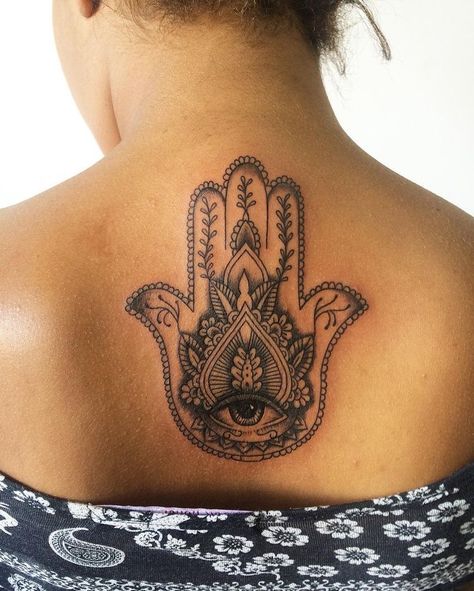 Bird Shoulder Tattoos, Hamsa Tattoo Design, Dragon Head Tattoo, Little Bird Tattoos, Hamsa Tattoo, Girls With Sleeve Tattoos, Taurus Tattoos, Beautiful Flower Tattoos, Elbow Tattoos