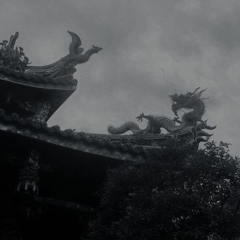 Japanese Oni Aesthetic, Dragon Aesthetic Chinese, Dark Samurai Aesthetic, Ancient Japan Aesthetic Dark, Chinese Warrior Aesthetic, Japanese Mythology Aesthetic, Chinese Mythology Aesthetic, Asian Fantasy Aesthetic, Dark Chinese Aesthetic