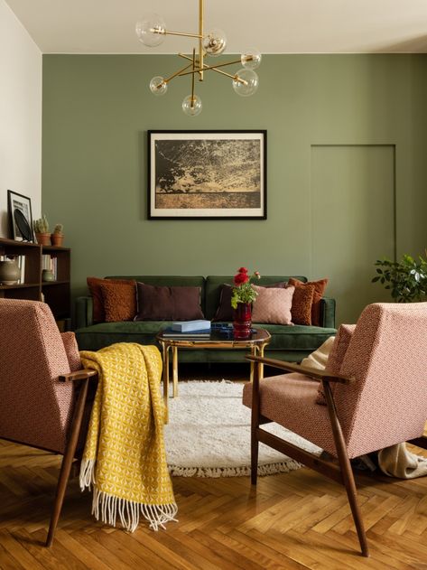 Green Walls Living Room, Olive Green Walls, Ideas Habitaciones, Living Room Wall Designs, Living Room Decor Colors, Green Walls, Green Sofa, Living Room Green, Green Rooms