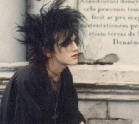 Dark Siders, Goth Guy, Traditional Goth, 80s Goth, 80s Punk, Goth Guys, 90s Goth, Goth Subculture, Goth Boy