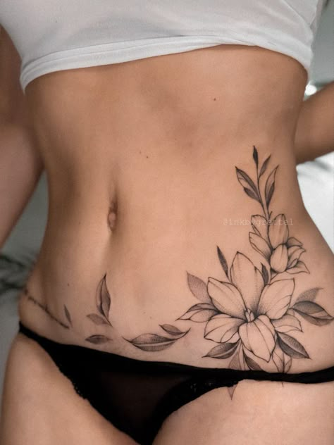 Belly Tattoo Ideas For Women, Tattoo Ideas Female Belly, Cute Pelvic Tattoos For Women, Female Lower Stomach Tattoos, Dragonfly Back Tattoo For Women, Women’s Belly Tattoo, Stomach Tattoos Floral, Female Belly Tattoos, Lotus Stomach Tattoo