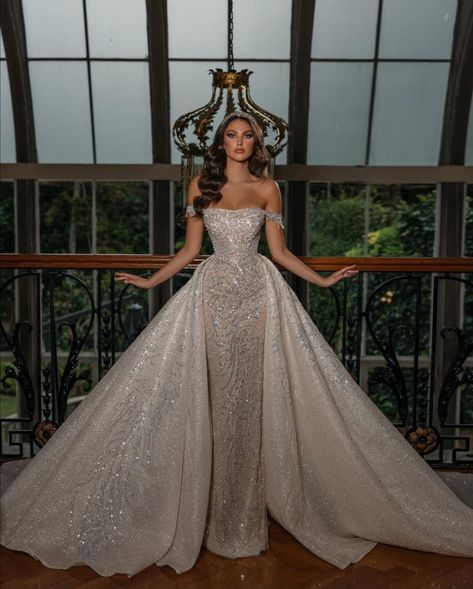 Wedding ball gown with big detachable skirt richly embellished with crystals. Dubai Wedding Dress, Frida Xhoi Xhei, Extravagant Wedding Dresses, Glam Wedding Dress, Elegant Bridal Gown, Bling Fashion, Fancy Wedding Dresses, Dream Wedding Ideas Dresses, Lace Bridal Gown