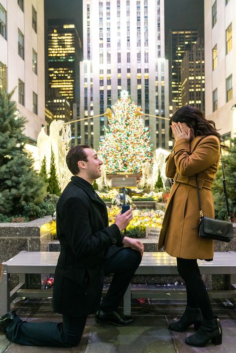 New York City Proposal Christmas, Nyc Christmas Engagement, New York Winter Proposal, New York Christmas Proposal, Nyc Christmas Proposal, Christmas Proposal Ideas, Christmas Wedding Proposal, New York Proposal, New York Christmas Time