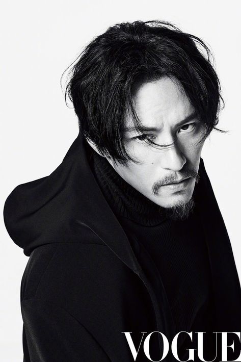 Chang Chen, Men's Portrait Photography, Surprise Face, Asian Haircut, Destiny 2, Hair Reference, Photography Poses For Men, Poses For Photos, Portrait Poses