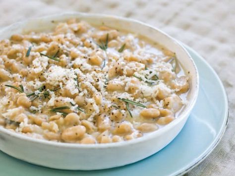 Braised White Beans, Zoes Kitchen, White Bean Recipes, Veggie Sides, Bean Recipes, White Beans, Kitchen Recipes, Side Dish Recipes, Food Dishes