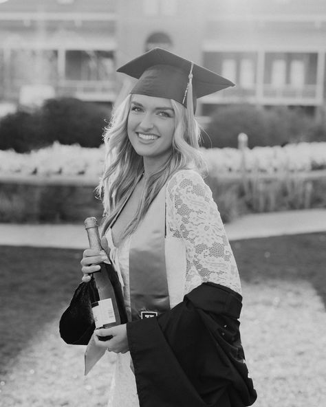 Got a little blurry and a little black & white for my take on an editorial vibe grad shoot! So fun with @shayebergstrom 🖤🤍 Grad Shoot, Grad Photography, College Graduation Photos, University Of Arizona, Graduation Photos, College Graduation, Idaho, Arizona, Editorial