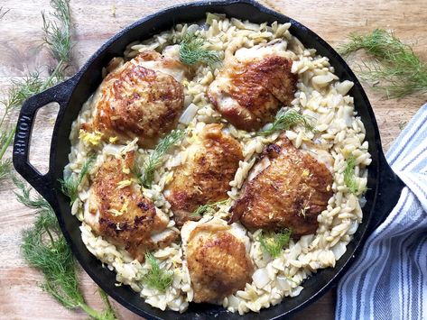 chicken with orzo, fennel & leeks - a hint of rosemary Chicken With Orzo, Chicken Fennel, Orzo Dishes, Dutch Oven Cast Iron, How To Make Risotto, Crab Stuffed Mushrooms, Crispy Chicken Thighs, Crab Stuffed, Main Dish Casseroles